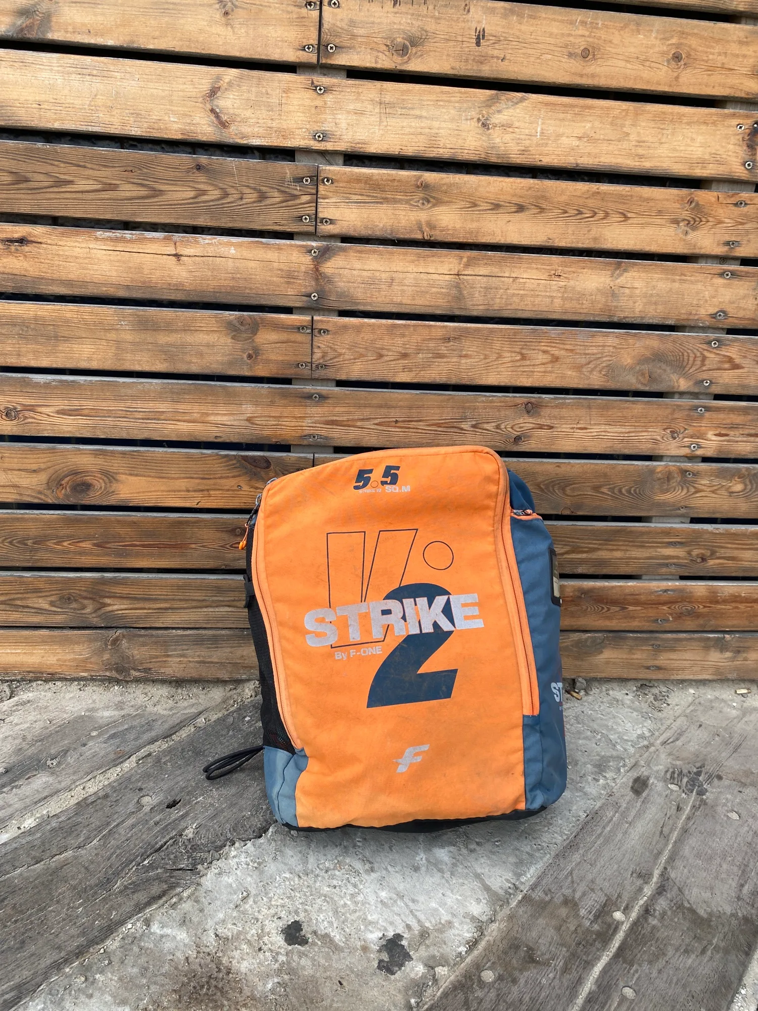 F-One Strike V2 2025